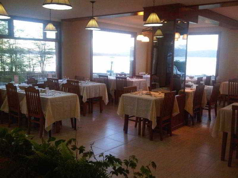 Costa Ushuaia Hotel Restaurant photo